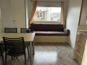 mobil-home de 4 à 6 personnes - Онзен