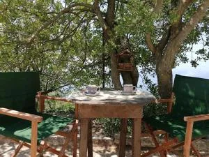 Granny's House - Kouniádhoi