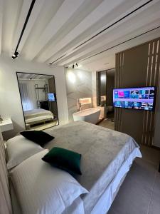 Sea View Luxury Apartment