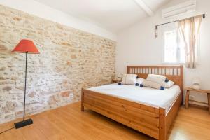 Villas Mas de 190m2 Climatise avec Piscine et Cuisine d-ete - 10 pers : photos des chambres