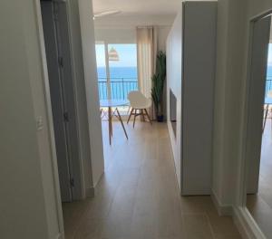 Beachfront apartment in Almuñécar