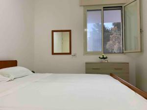 Single-family villa just a short walk from the sea
