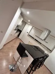 Reza Almere - 阿尔梅勒