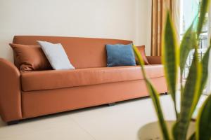 Burnham Hill 2BR Condo