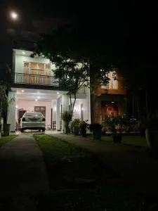 Free Airport Pickup and Modern Villa - Wennappuwa