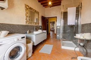 Little Escape-Casa con piscina e vista panoramica