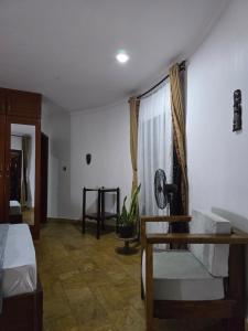 Tulia Homes - Sprunger Avenue