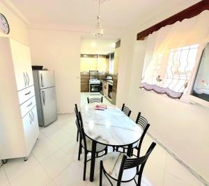 Sunny Stay, Plage & Attractions à 5 Min