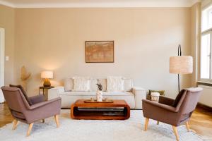 City Center Boutique Apartments - Schlossberg View - Free Parking
