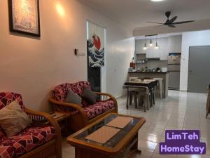 LimTeh HomeStay