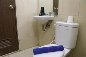 Homey and Nice 2BR at Northland Ancol Apartment By Travelio