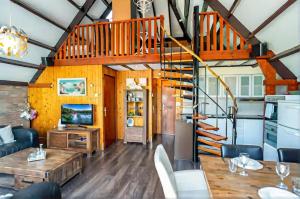 Spacious Nature Escape, house for 6 near Amsterdam & Sea