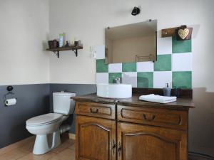 Maisons de vacances Gite des trois petits oiseaux : photos des chambres