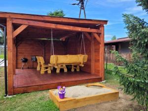 Apartement u Jędrusia w ogrodzie