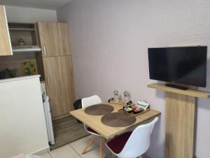 Appartements Studio des Thermes : Studio