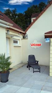 Appartements 15min de disney, dependance et piscine privee a la campagne : Appartement 1 Chambre