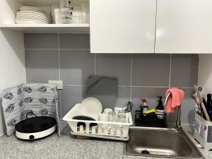 cozy 2BR home with comfy beds near diveSpots & airport