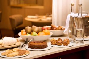 Hotels Hostellerie Du Chapeau Rouge : photos des chambres