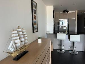 Panoramic view on beach, ships, sea - place to be