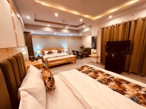 The Pine Woods - A Four Star Luxury Resort in Mussoorie