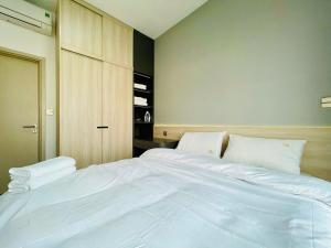 Deluxe Apartment - The Ascentia Phu My Hung