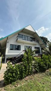 Grandfa House No12