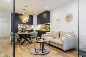 Lumina lux apartment on Drewnowska