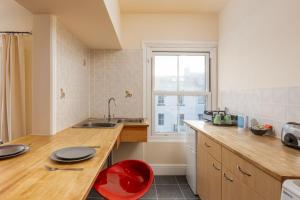 Abbey Terrace - Free Parking