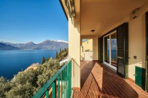 Luxury Apartment with lake view near Varenna