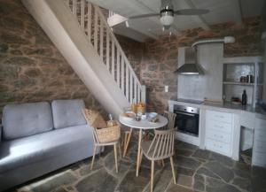 Stone houses Areti 1