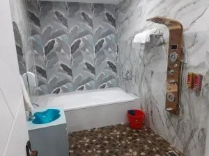 THE ROYAL Inn - Indraprast