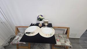 2 room apartment 15 minutes from Unirii