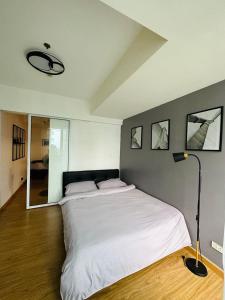 Azure Staycation by Marco