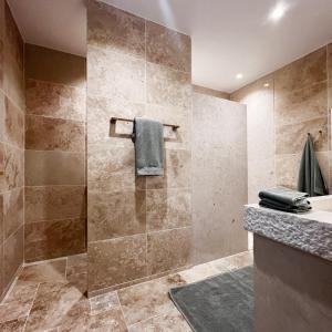 Appartements Gite - LA CLOCHETTE : photos des chambres