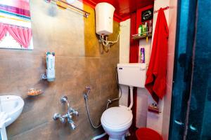 Swank At Sunset 1 BR Studio Apartment