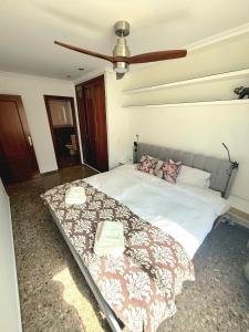 Playa del Pinar home