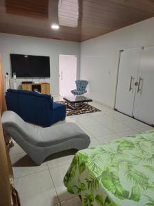 QUARTO GRANDE Próximo ao Mangueirao