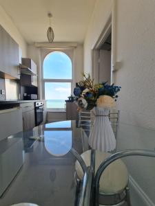 Farina No7, Sea view studio sleeping 2 guests