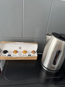 Park Lake Mall Studio