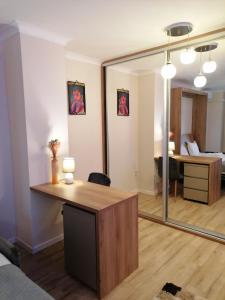 Queency Apartament cu gradina și parcare gratuita