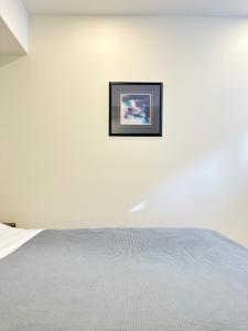 Cozy Guest Suite Near University of Alberta, Southgate Mall, and Downtown