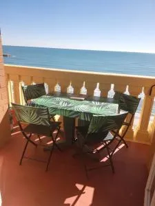 IDEALLY located on BEACH - Port Saplaya