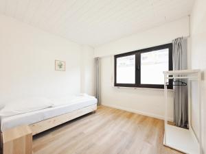 Tolstov Apartments - 3 Room Apartment - Kitchen - Dining Area - 25 min Messe DUS
