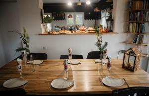 Family home, near thermeairport lake, Balotesti