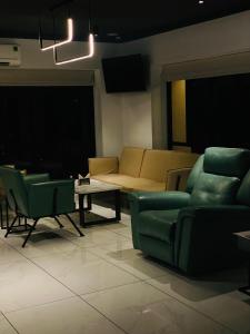 DOZ Lounge