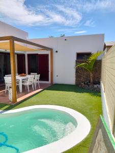 Casa Vacacional Villa Liberty - 3hvězdičkové hotely ve městě Corralejo