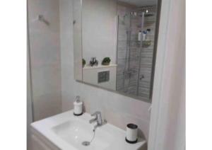 Benalbeach!! First Line Beach & Pools