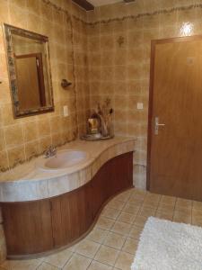 Maisons de vacances Gite Bellevue : Maison de Vacances 3 Chambres (7 Adultes)