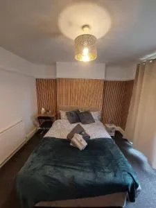 Lindi Property - Parkside