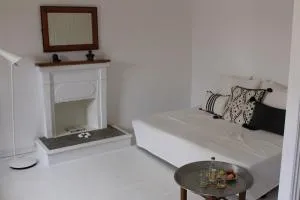 Dream Home with Magic View in Lafkos - Mikro